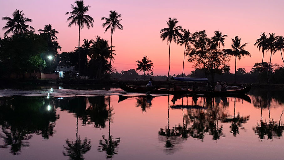 COUCHER DE SOLEIL ALLEPEY_edited_edited.