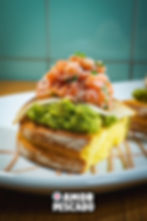 TOSTA DE SALMÓN