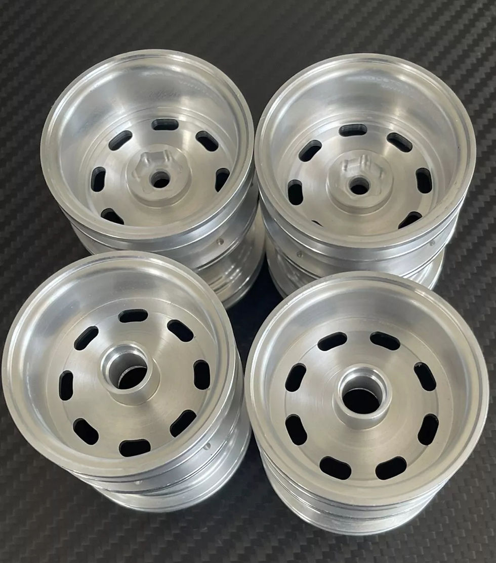 サムネイル： vintage Tamiya wild willy 2 mad bull alloy wheels set
