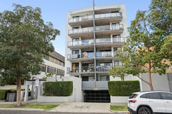 23 2 Colin Street, West Perth 27
