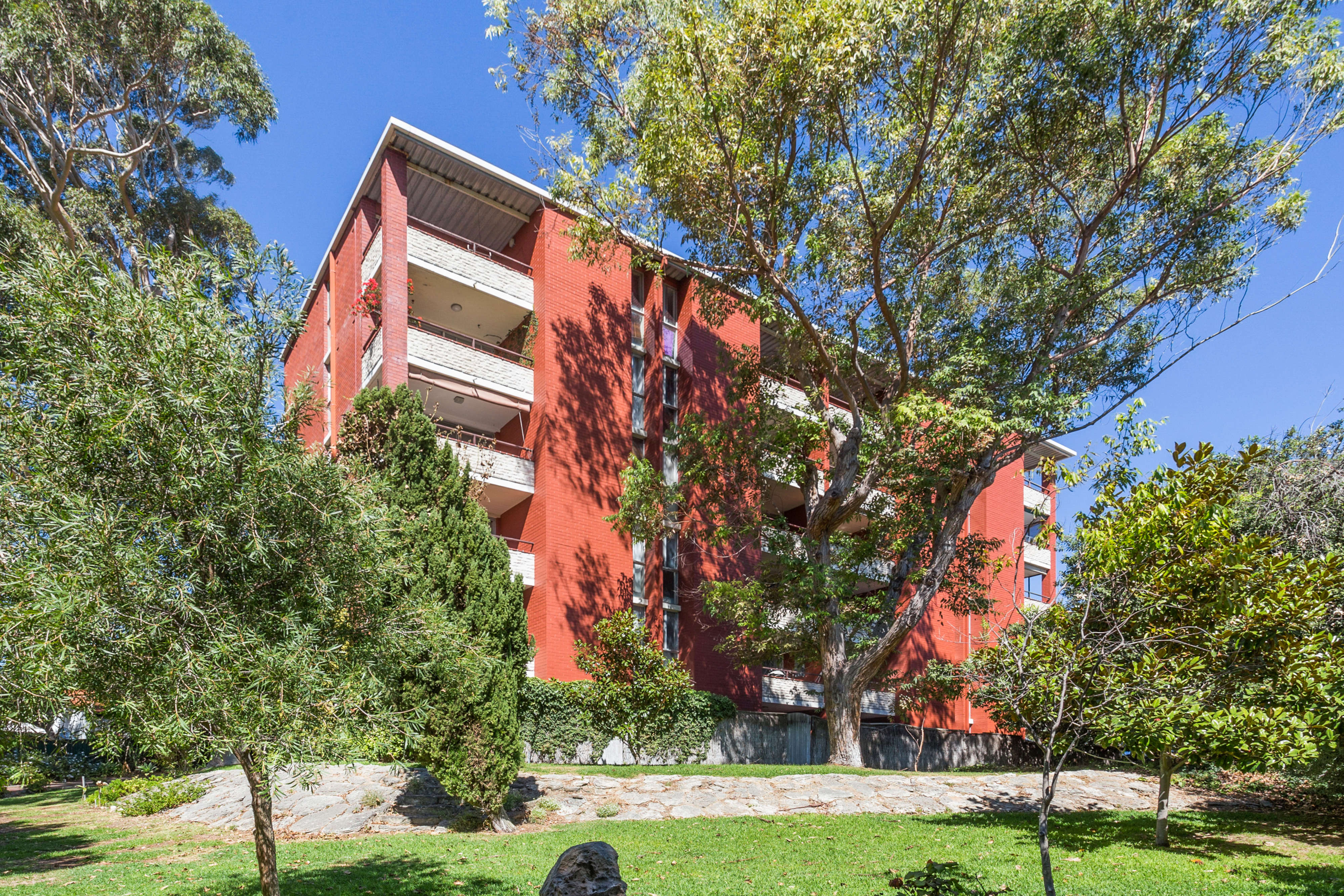 5/36 Wellington St, Mosman Park RICHARD SELF