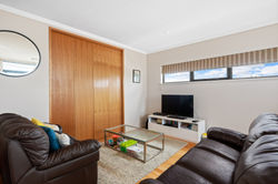 PRINT 704 48 Outram Street West Perth 07