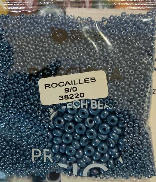 38220 9/0 Preciosa Ornela Kum Boncuk