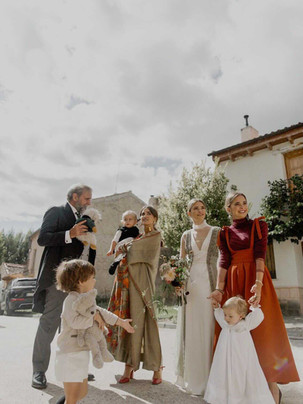 vestido-naranja-tirantes.jpeg