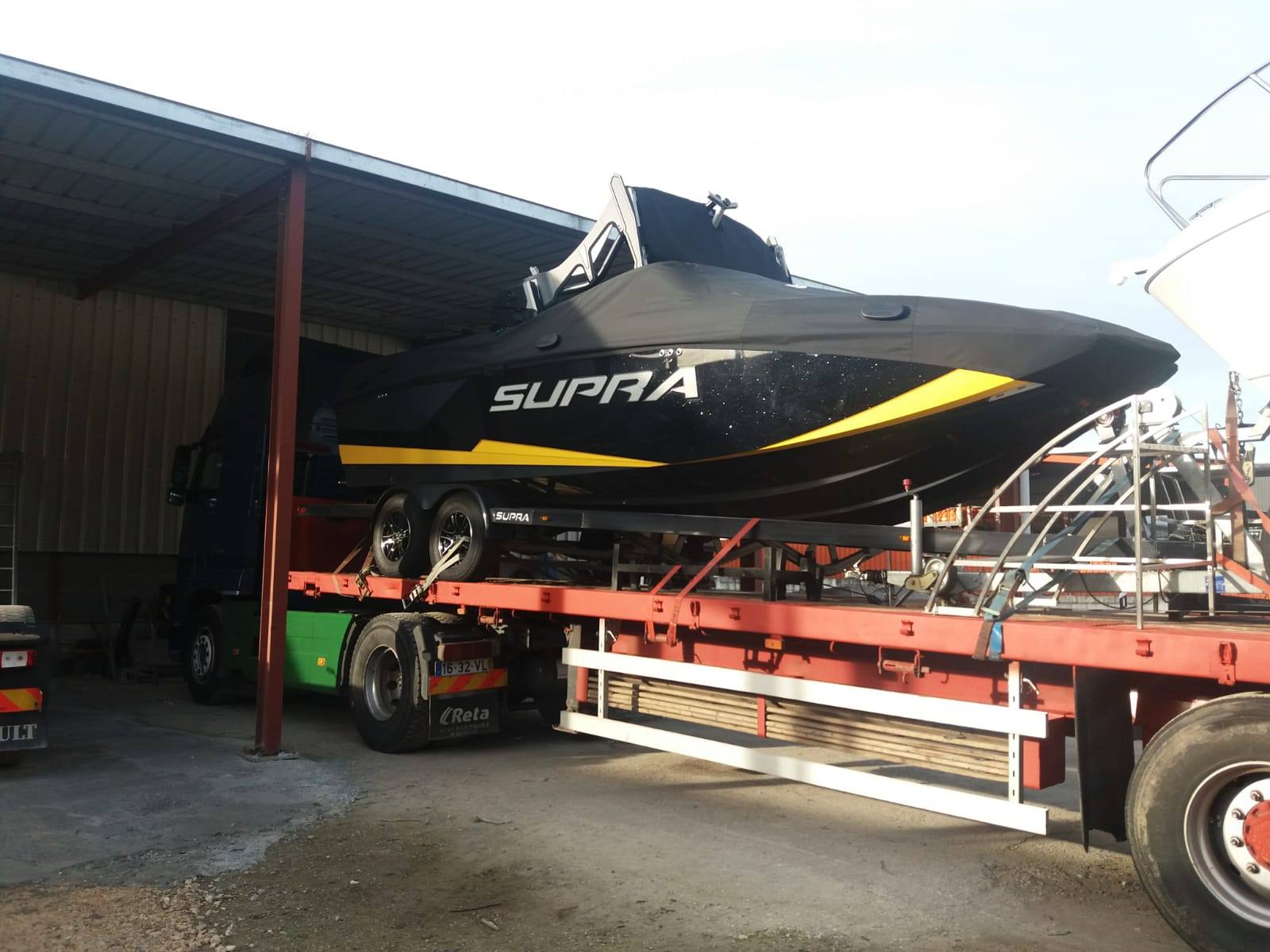 Transporte de Embarcações