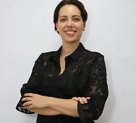 06 Renata Marques.webp