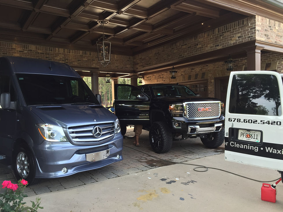 ON THE SPOT MOBILE DETAILING