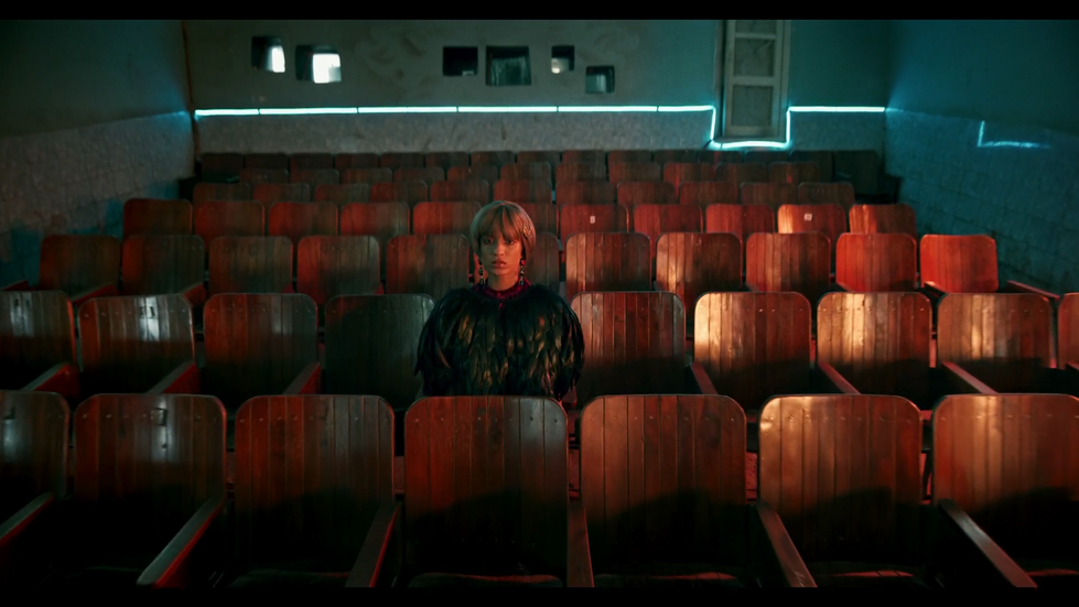 Budweisser Dc_Singing Master-St.00_47_26_02.Still012.png