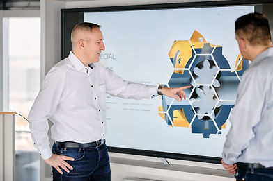 Simet mit Kunde 1- Industriepumpen Beratung und Vertrieb (BRIDGE Industry Consulting GmbH)