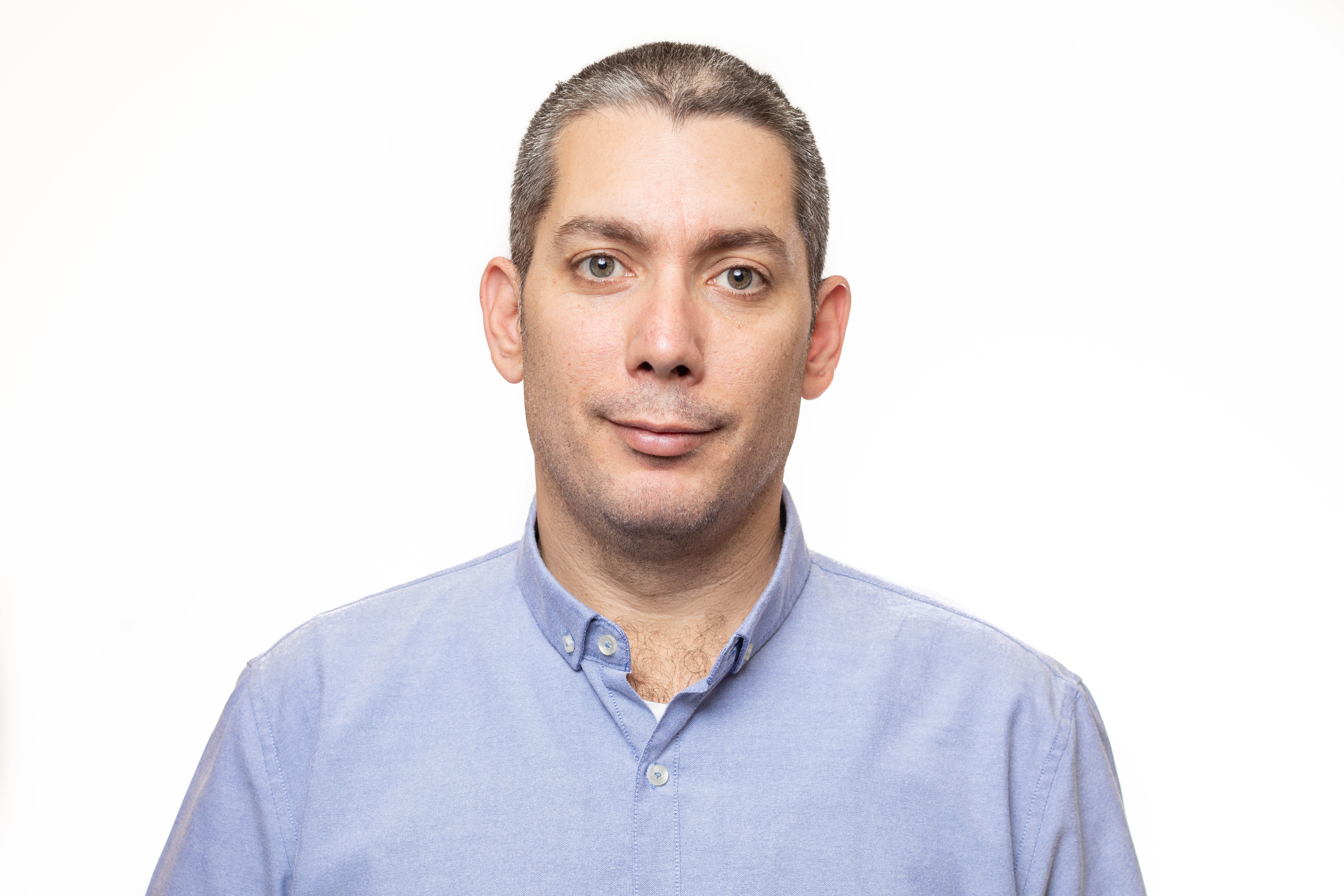 תמונת הסופר/ת: גיל בלובר