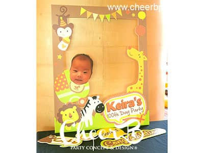 縮圖：攝影相框道具