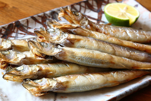 岩塩で雑味無し 子持ち樺太ししゃも 岩塩で雑味無し 子持ち樺太ししゃも