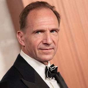 Oscar-genomineerde Ralph Fiennes komt naar Heroes World