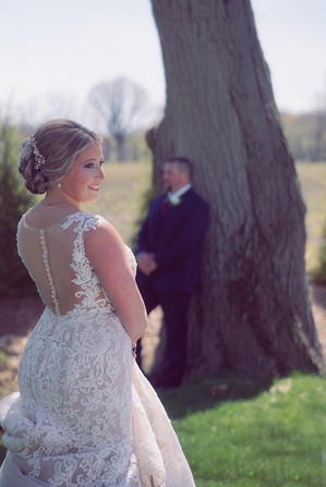 bride-groom-first-look-blue-heron-barn