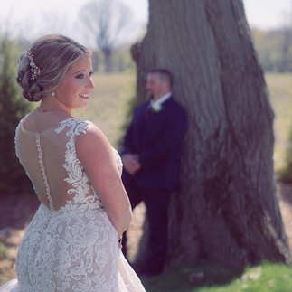 bride-groom-first-look-blue-heron-barn