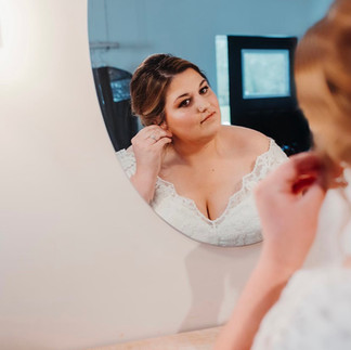 bride-getting-ready.jpeg