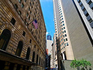 New York Fed: Short-term inflation expectations hit series low in October