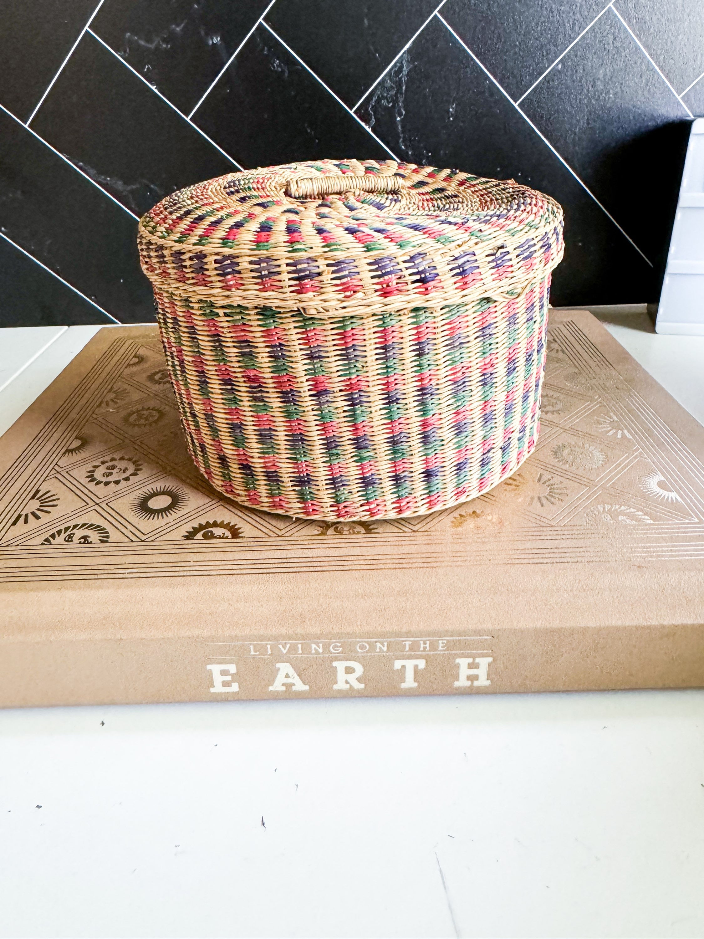 Set of three woven nesting baskets