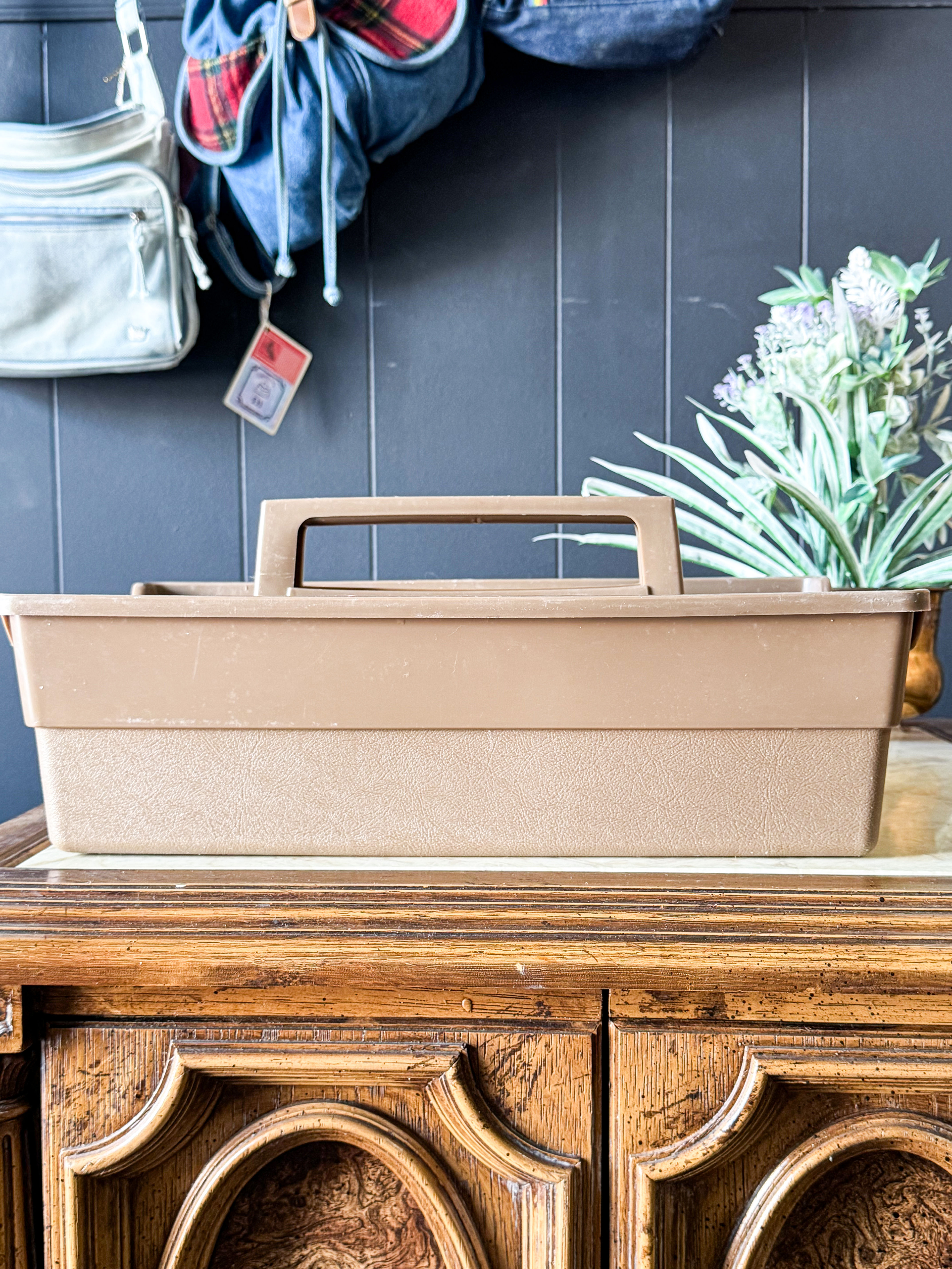 Plastic caddy - brown two compartment