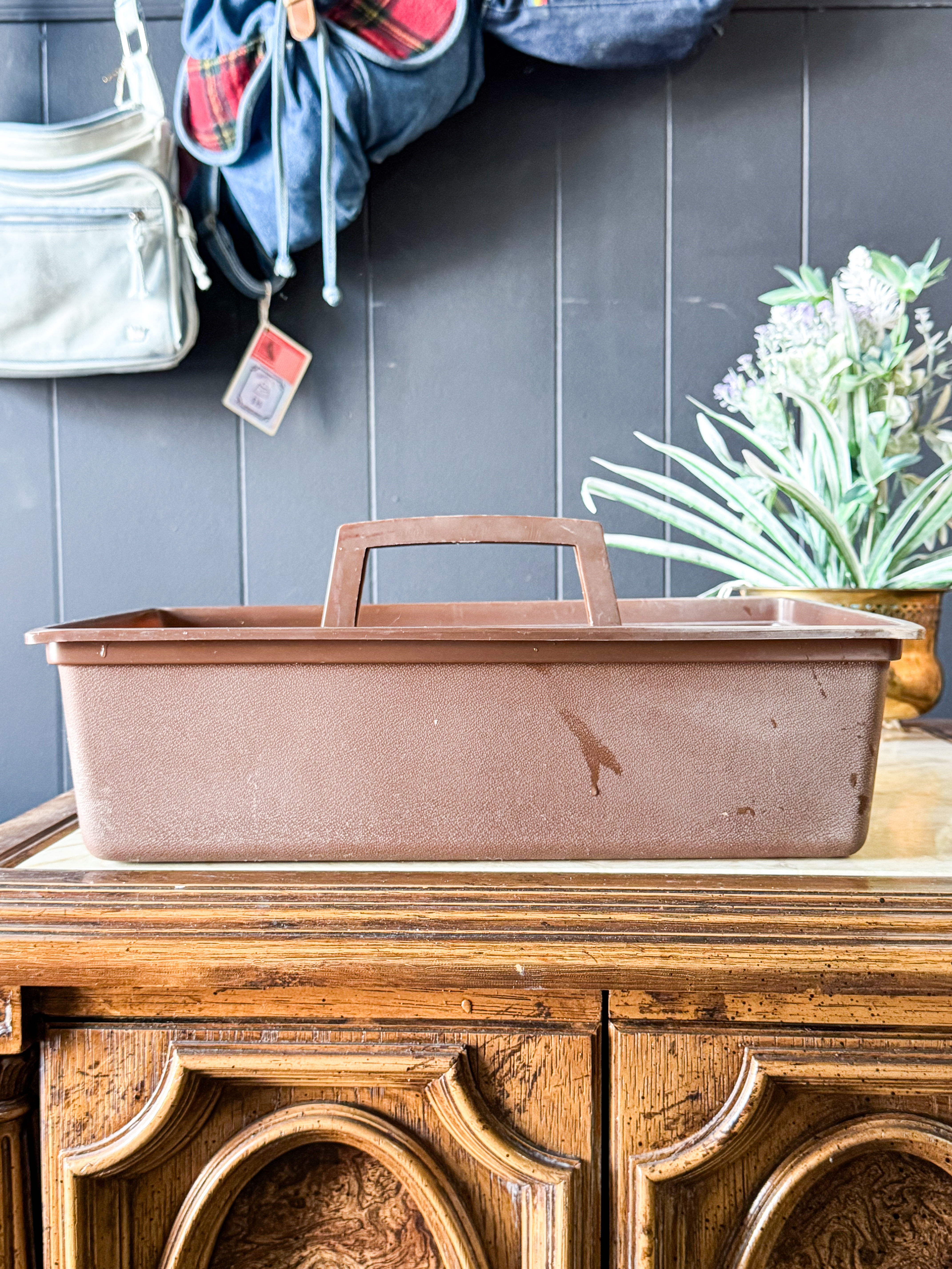 Plastic caddy - brown three compartment