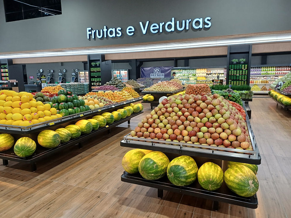 O Papel dos Materiais Nobres na Fabricação de Mobiliário para Supermercados.