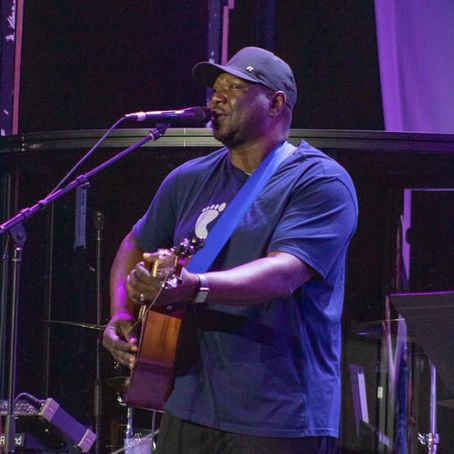 Barefoot at Grace Chapel - Day Two