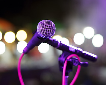 Microphone