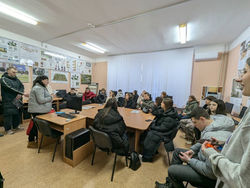 photo_5368831166250684397_y