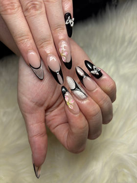 Pedi N Nails - Black/Silver with Flower and Butterfly
