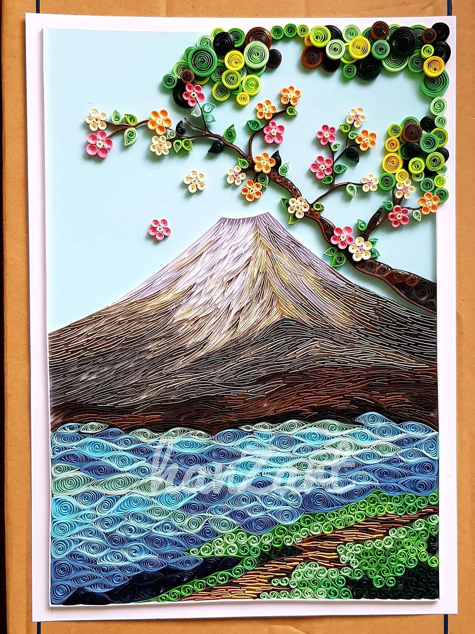 縮圖：Landscape Series - Mount and blossoms