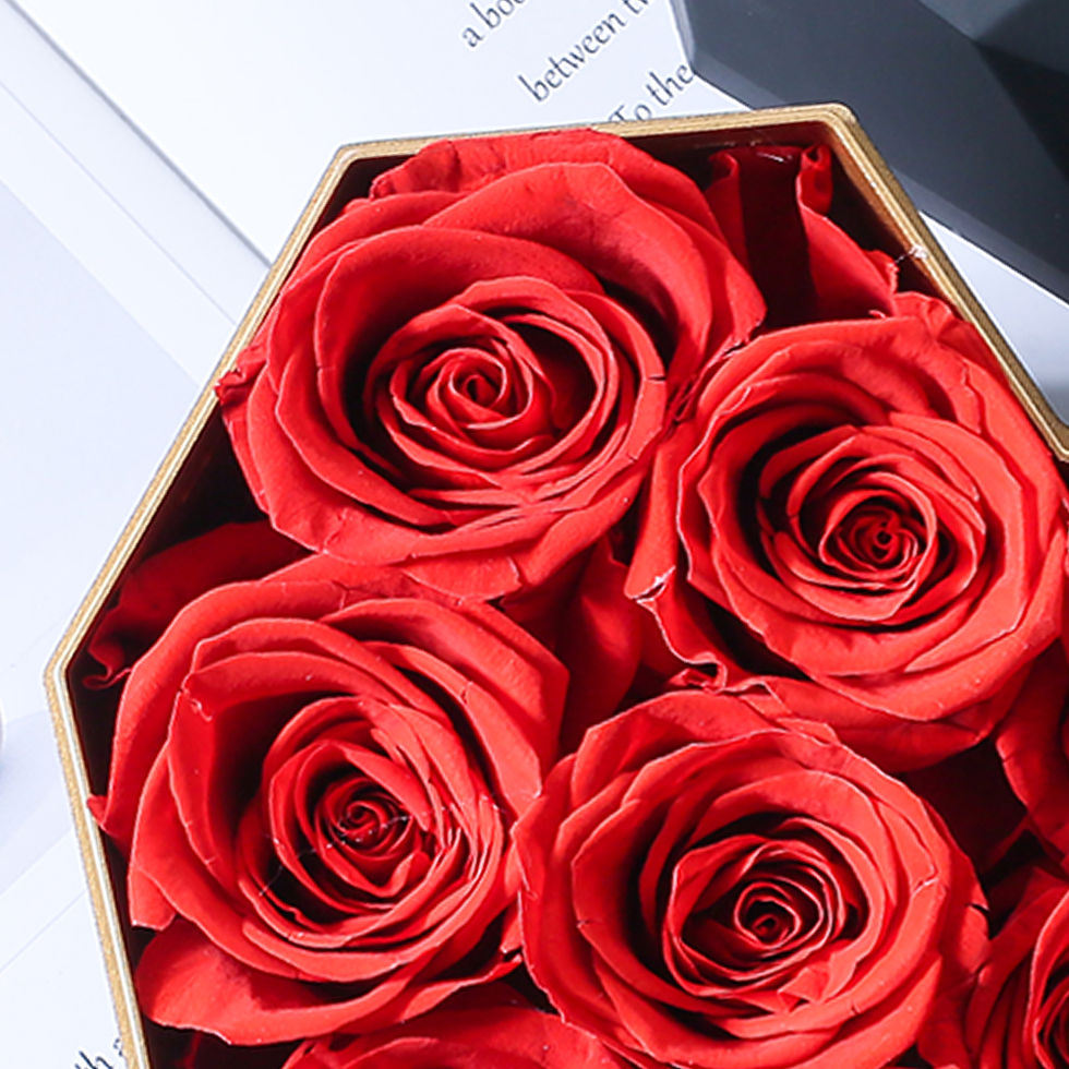 Thumbnail: Preserved Roses in 7” Heart Box, Red