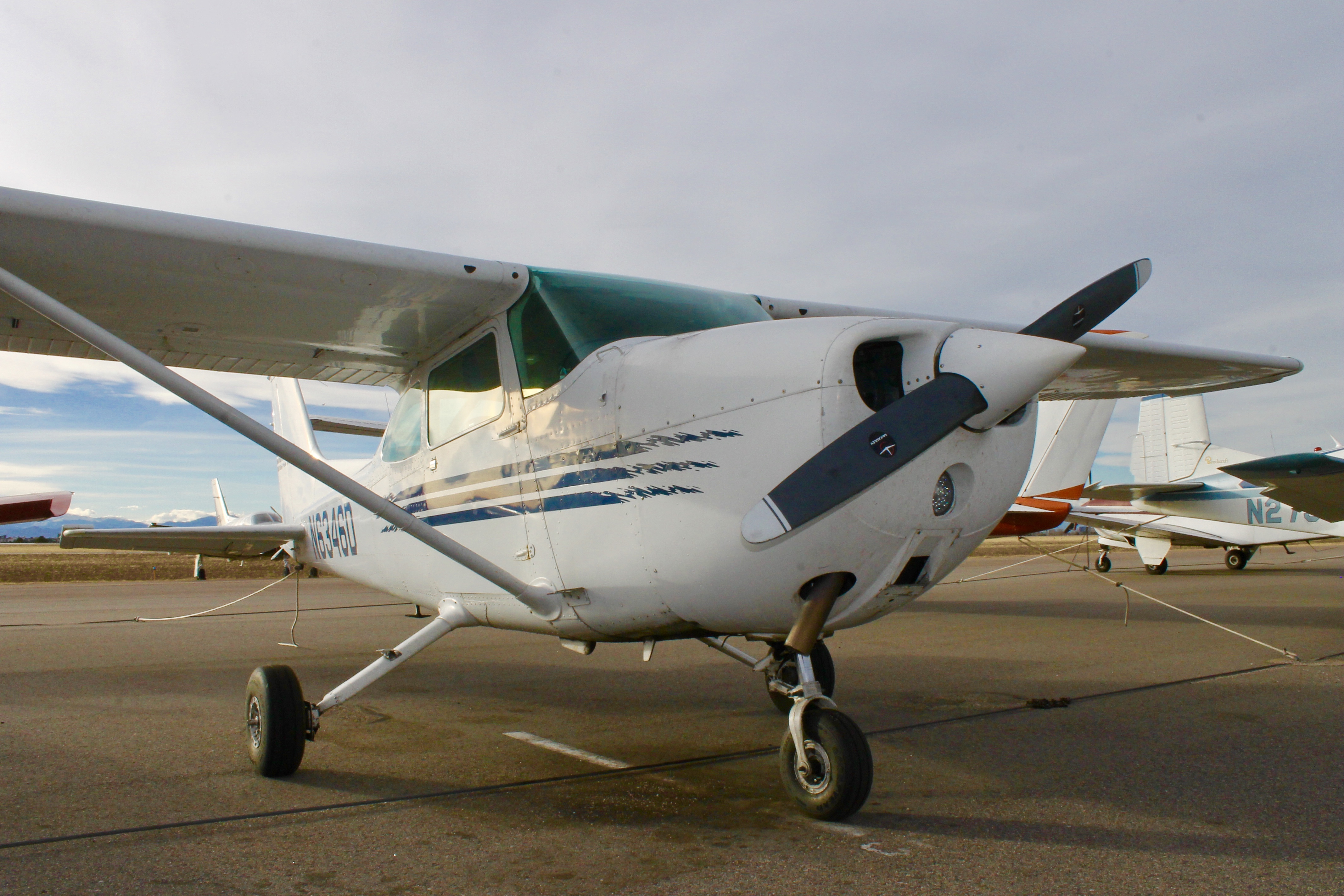 Diamond DA-40 on takeoff