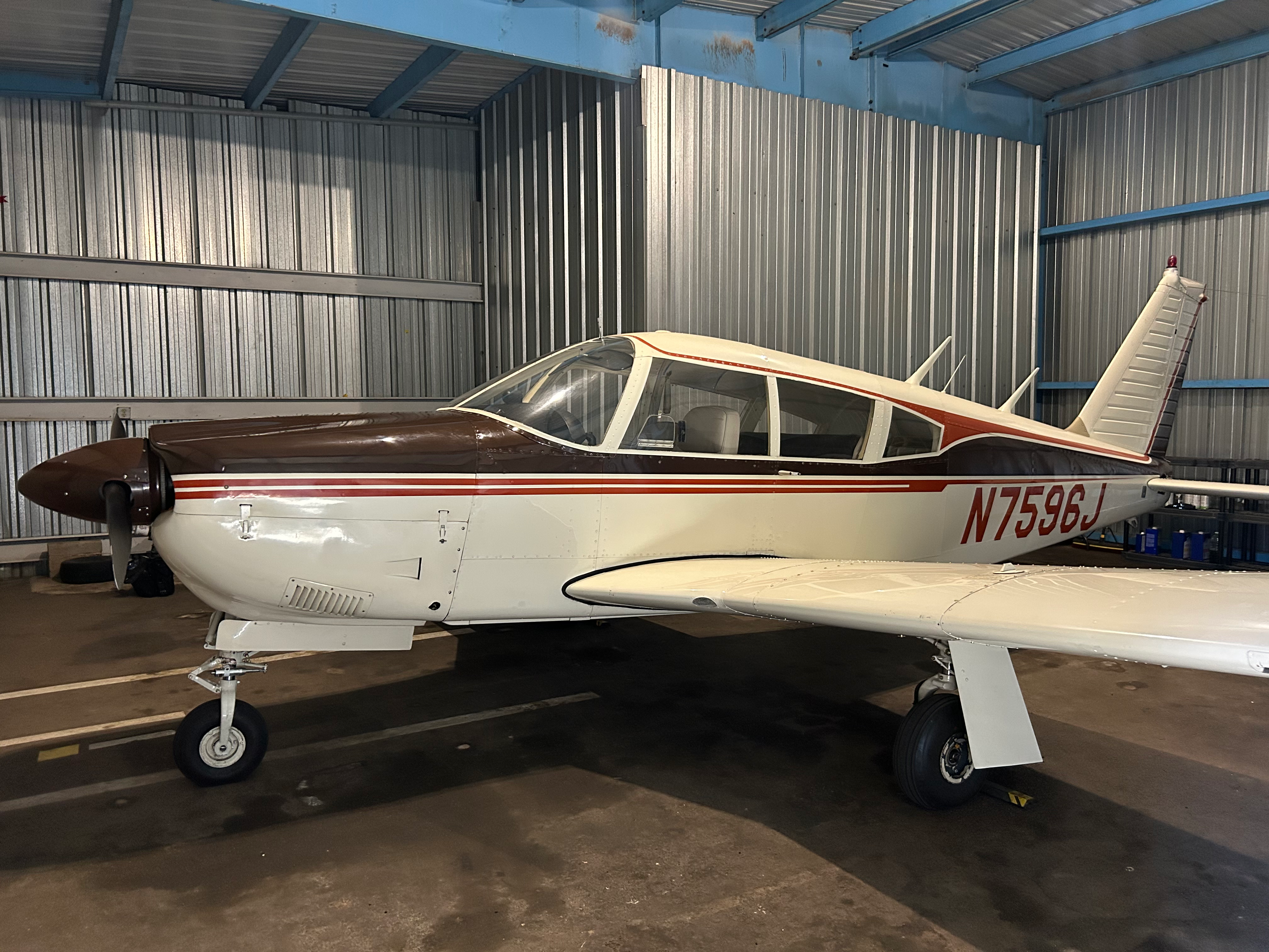 Diamond DA-40 on takeoff