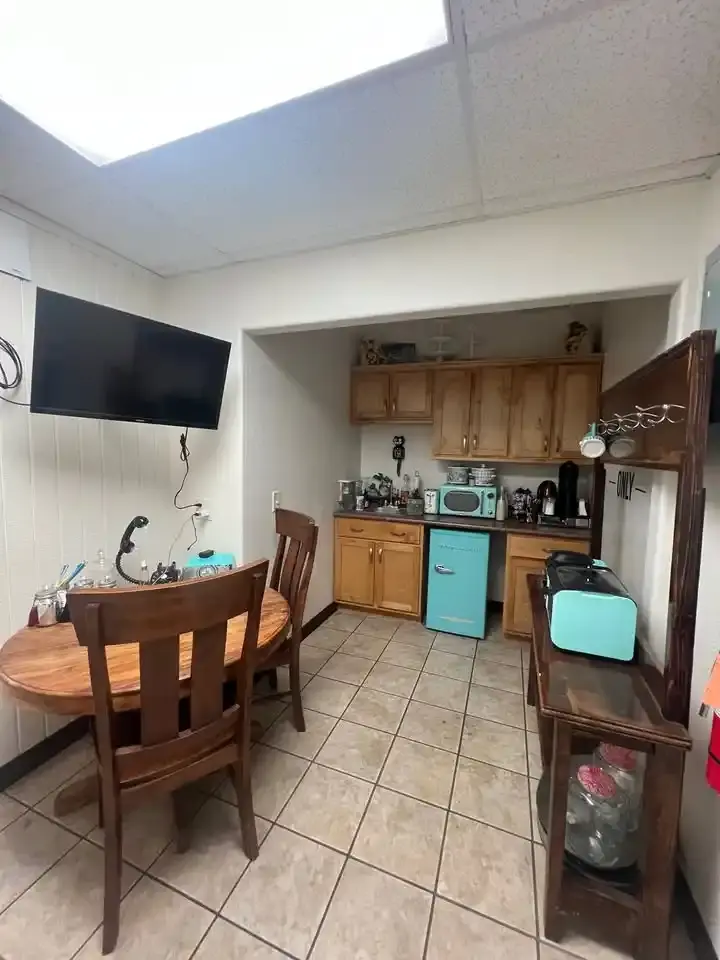 Kitchenette.webp