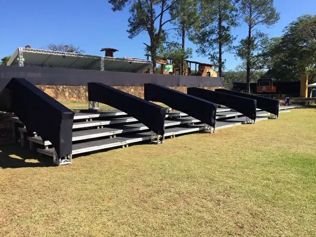 Rampas e Escadas para Eventos - Wz Produtora