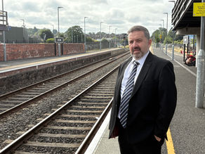 Swann Seeks Assurance on Circle Line