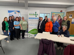 Swann Visits Antrim Foodbank