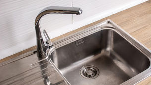 How to Clean Kitchen Sink Drain Pipe