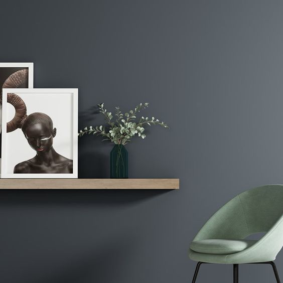 Gray Accent Wall: Gray and White Bathroom Design
