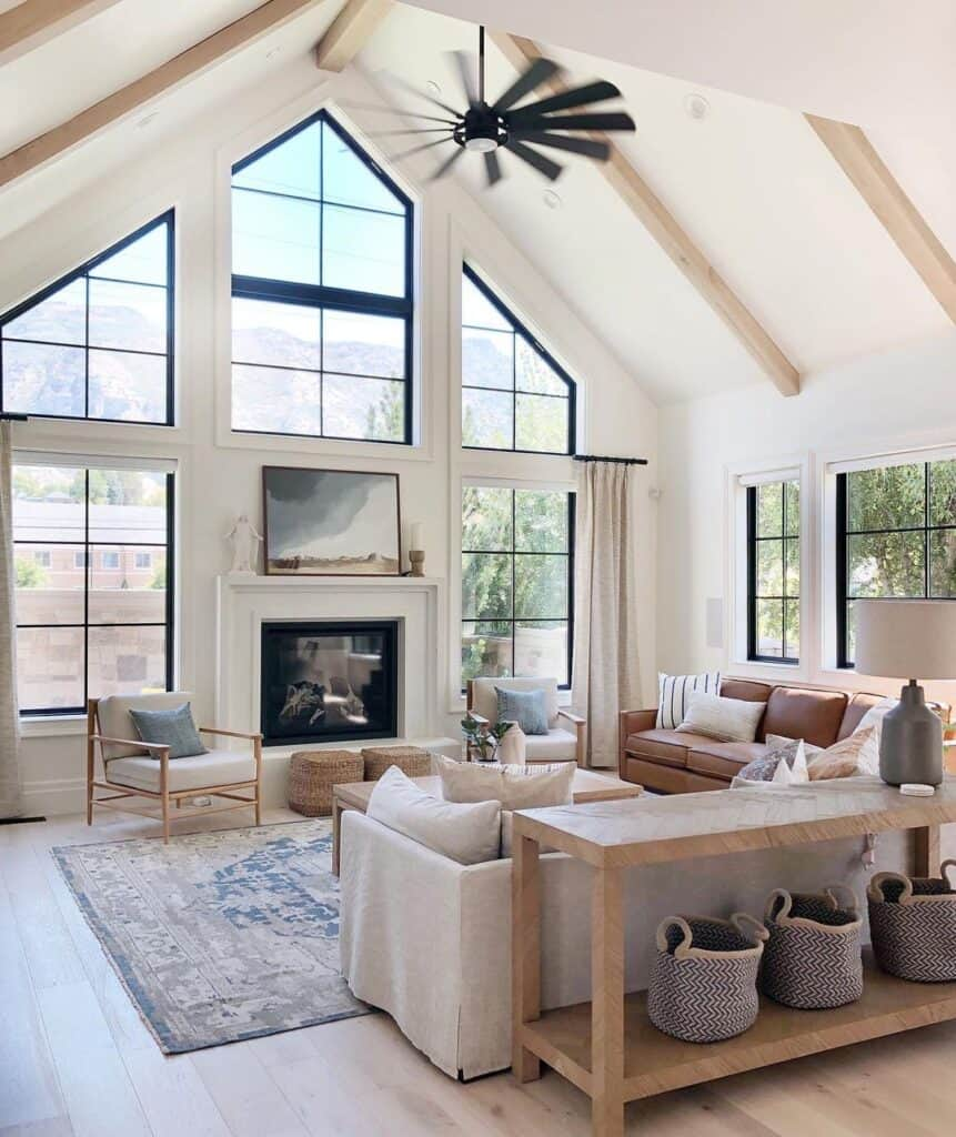 30 Farmhouse Ceiling Design Ideas