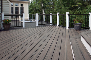 The Benefits of Adding a Deck to Your Home: Value, Functionality, and Style