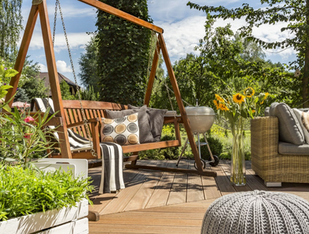 Discover the Latest Outdoor Living Trends to Transform Your Space