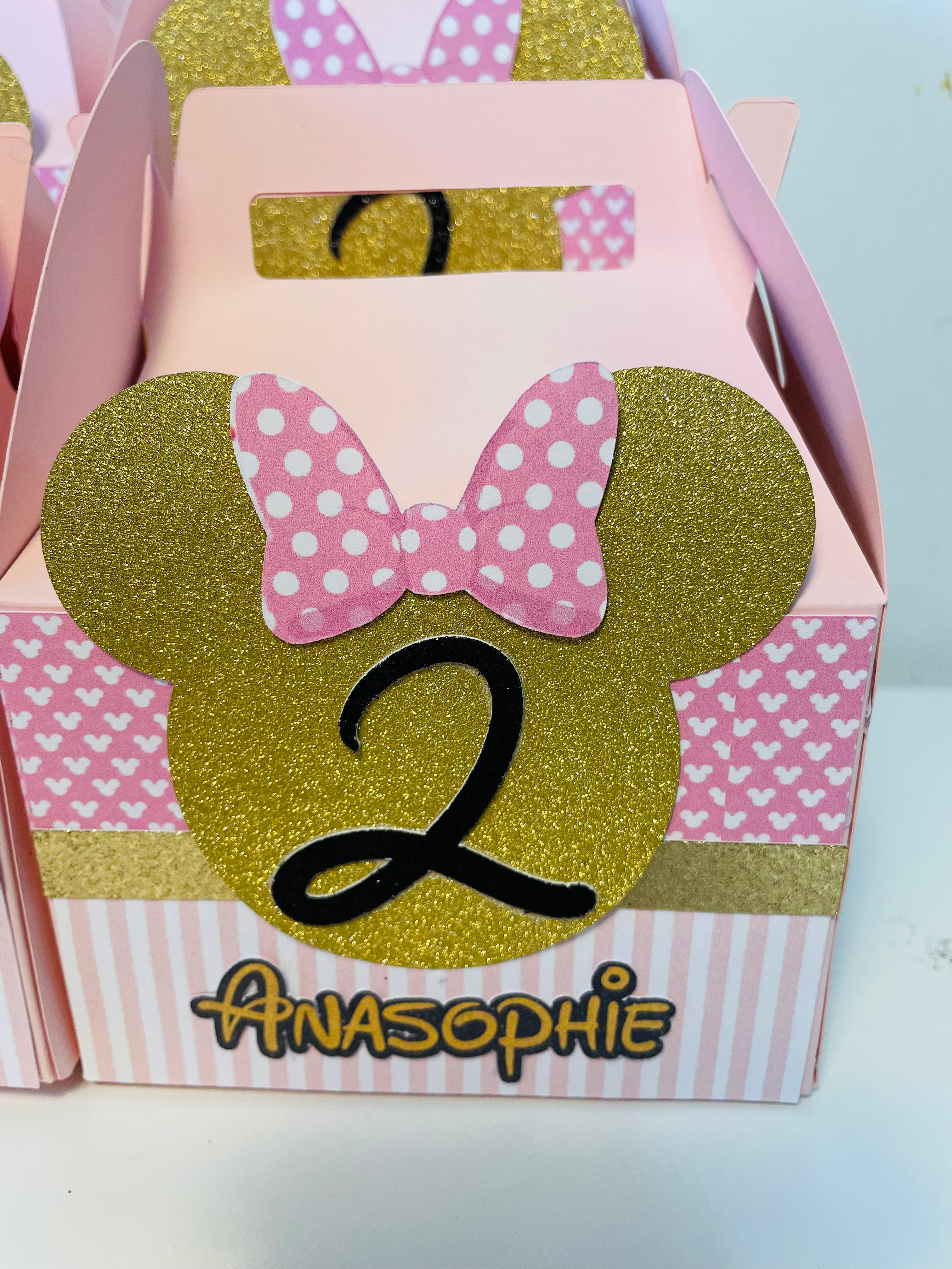 Minnie Mouse party box
