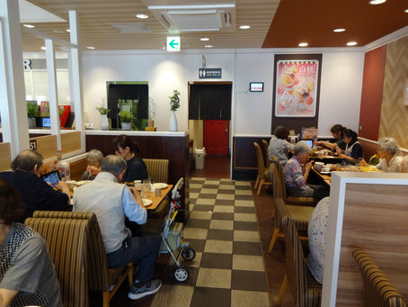 外食デー