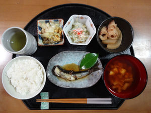 煮魚(イワシ)