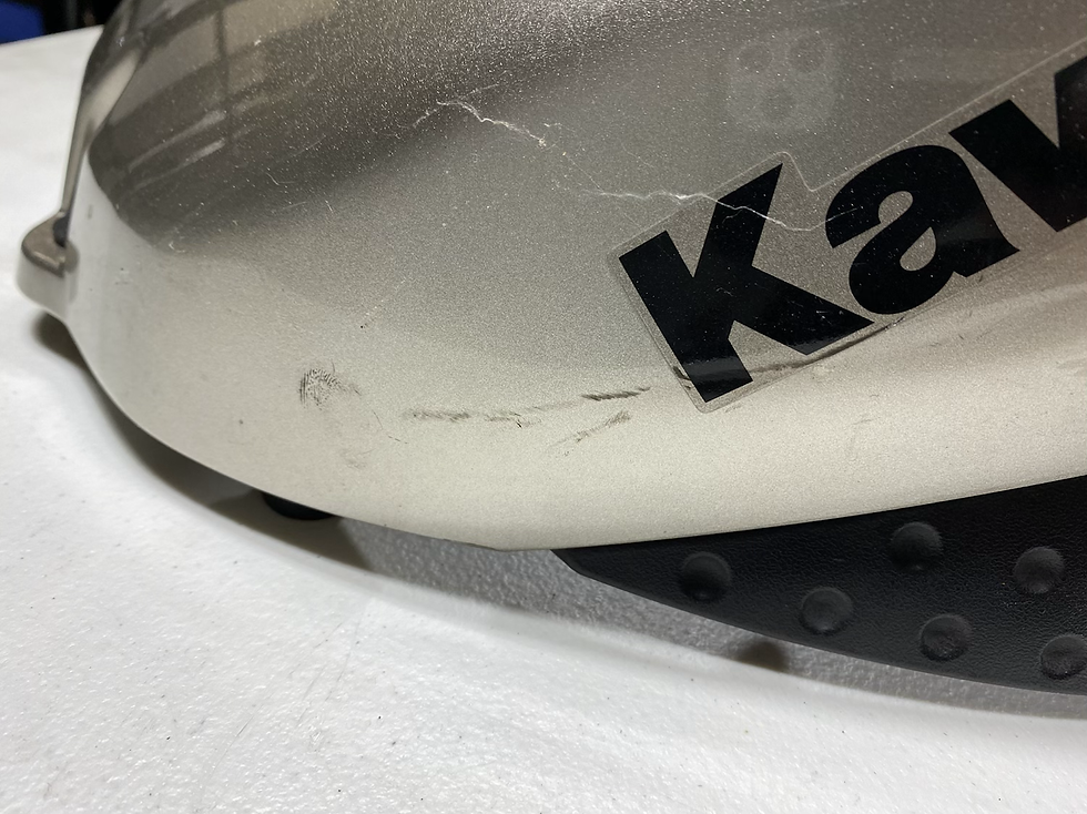 Thumbnail: 2005 - 06 Kawasaki ZX6 Tank Cover