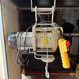 Aparejo eléctrico 250kg c/60mts de cable de acero