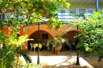 accommodations_atrium2.jpg