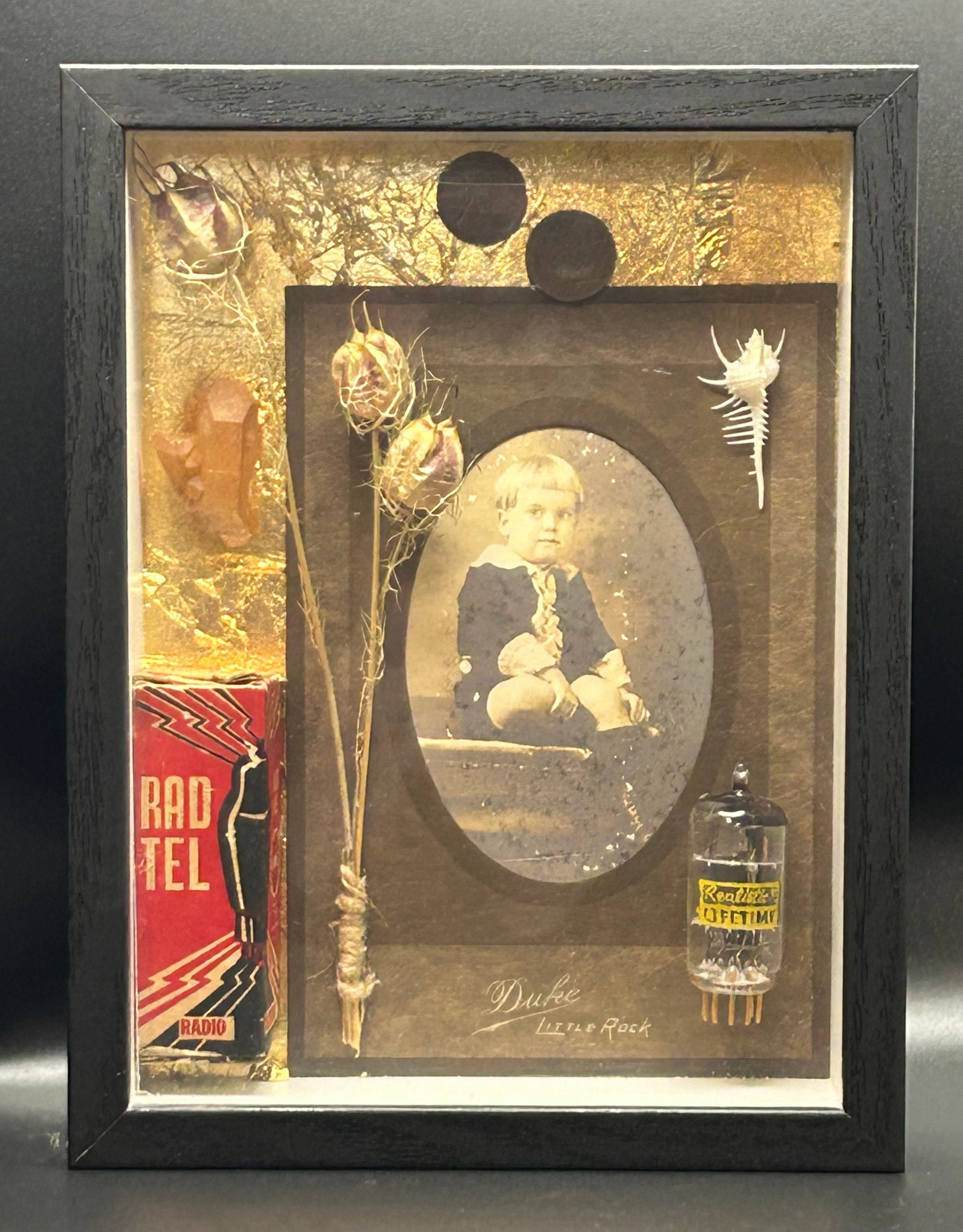 Rad Tel Boy with Fossil