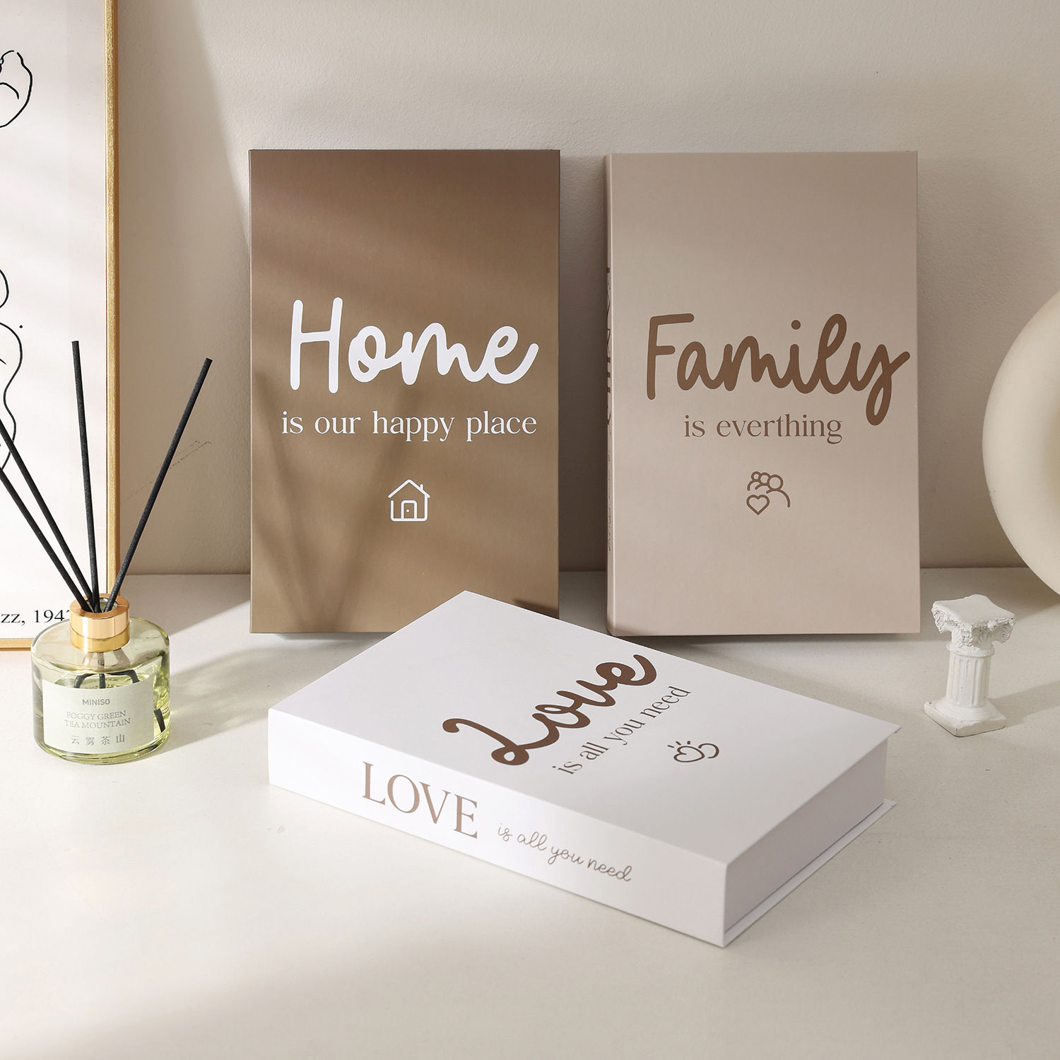 Wholesale Modern Decorative Books Flat Packed Faux Books for Home Decor